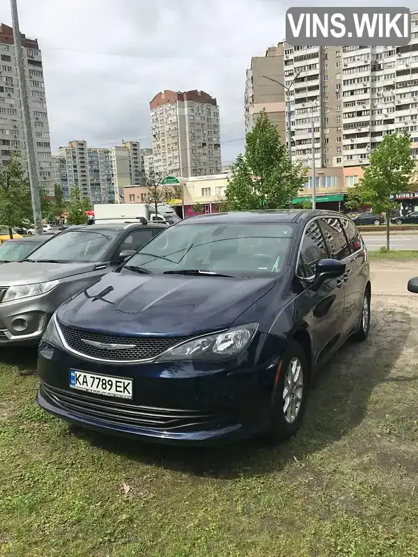 Мінівен Chrysler Pacifica 2016 3.61 л. Автомат обл. Київська, Київ - Фото 1/21