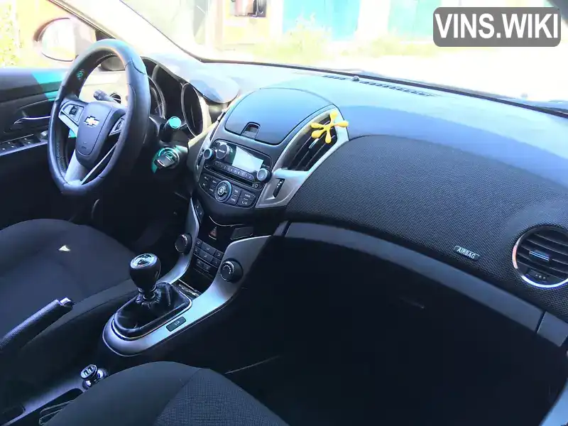 Універсал Chevrolet Cruze 2016 1.6 л. Ручна / Механіка обл. Дніпропетровська, Павлоград - Фото 1/7