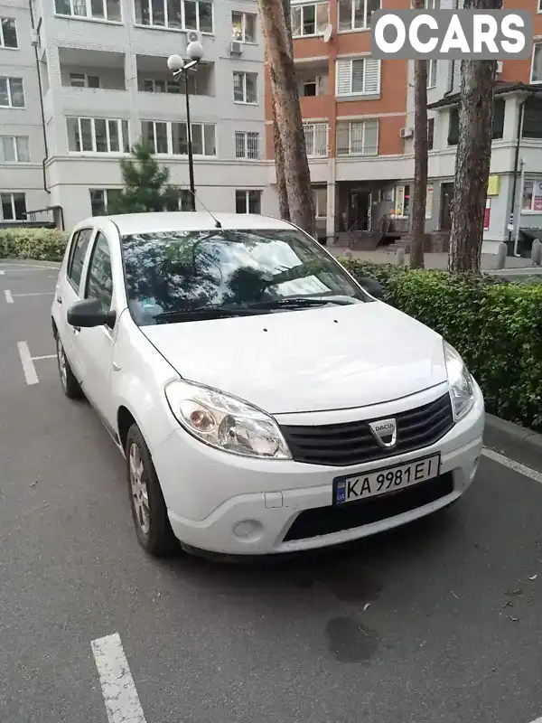 Хетчбек Dacia Sandero 2009 1.4 л. Ручна / Механіка обл. Київська, Київ - Фото 1/5