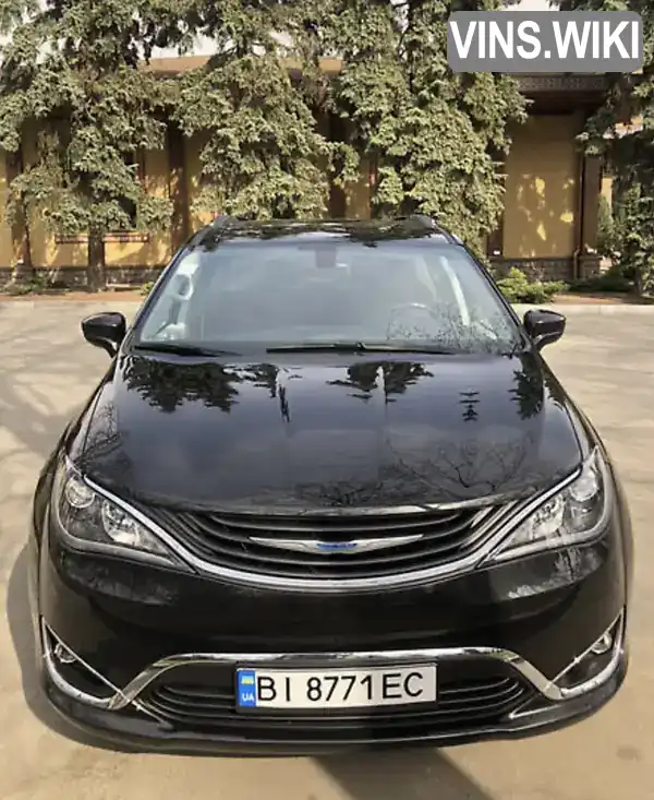 Седан Chrysler Pacifica 2018 3.6 л. Автомат обл. Полтавська, Полтава - Фото 1/15