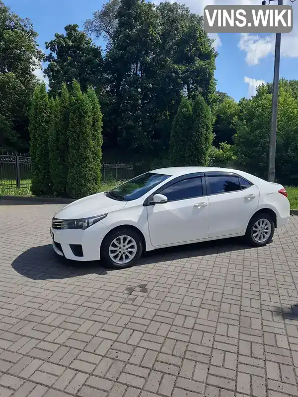 Седан Toyota Corolla 2015 1.33 л. Ручна / Механіка обл. Чернігівська, Прилуки - Фото 1/12