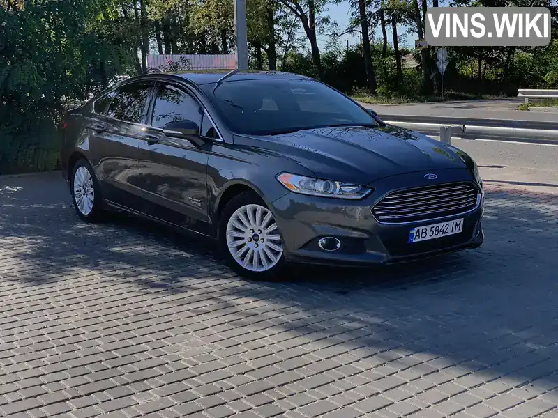 Седан Ford Fusion 2015 2 л. Автомат обл. Вінницька, Вінниця - Фото 1/9