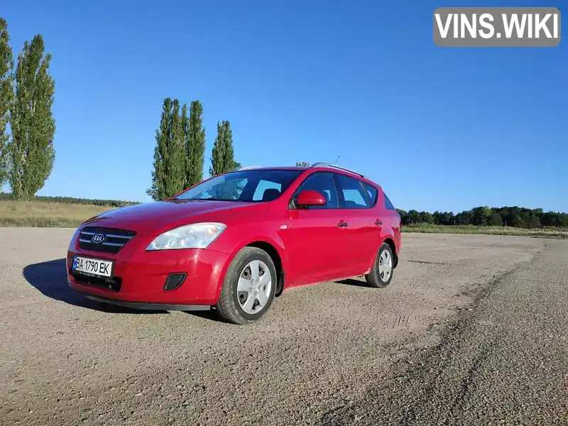 Универсал Kia Ceed 2008 1.4 л. Ручная / Механика обл. Кировоградская, Александровка - Фото 1/18