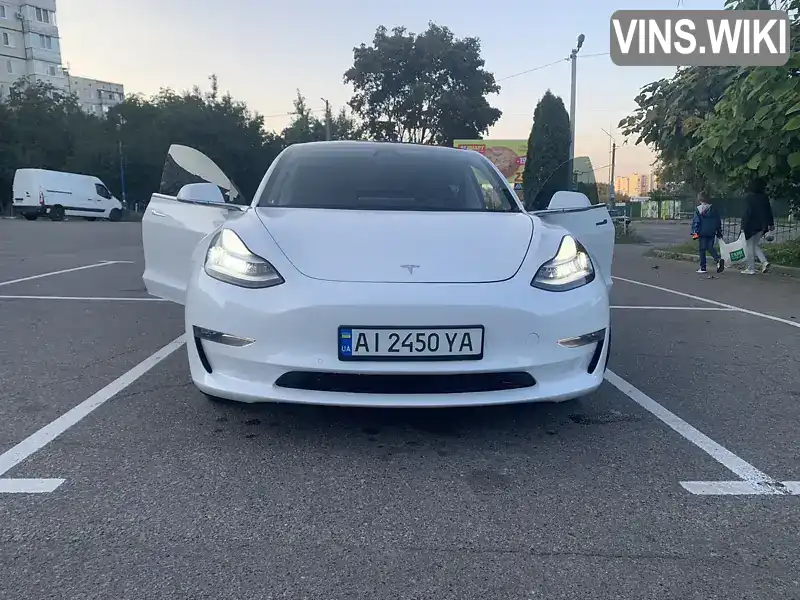 Седан Tesla Model 3 2019 null_content л. Автомат обл. Киевская, Белая Церковь - Фото 1/15