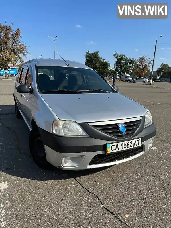 Седан Dacia Logan 2008 1.6 л. Ручна / Механіка обл. Черкаська, Черкаси - Фото 1/17