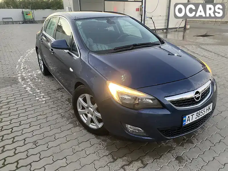 W0LPF6EN0A8068594 Opel Astra 2010 Хетчбек 2 л. Фото 5