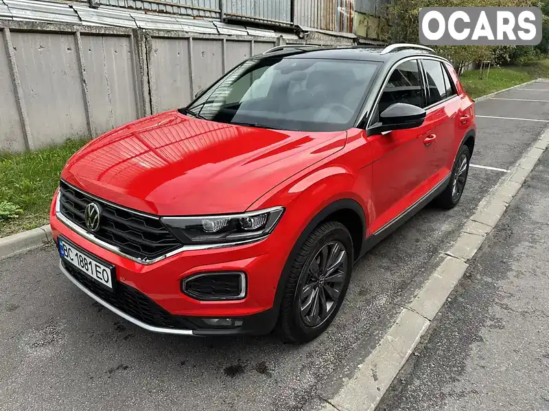 Внедорожник / Кроссовер Volkswagen T-Roc 2021 1.5 л. Автомат обл. Львовская, Львов - Фото 1/21