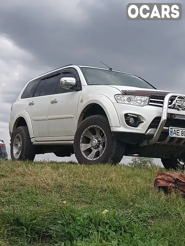 Позашляховик / Кросовер Mitsubishi Pajero Sport 2013 2.5 л. Ручна / Механіка обл. Дніпропетровська, Кривий Ріг - Фото 1/21