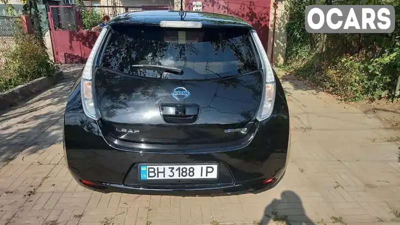 AZE0112260 Nissan Leaf 2014 Хетчбек  Фото 4