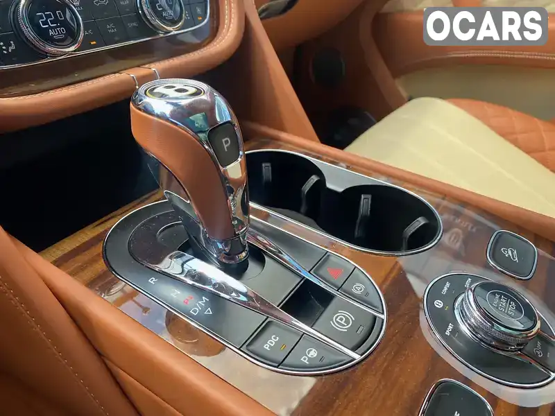 SJAAB14V4LC028513 Bentley Bentayga 2019 Внедорожник / Кроссовер 4 л. Фото 8