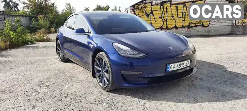 Седан Tesla Model 3 2017 null_content л. Автомат обл. Київська, Бровари - Фото 1/21