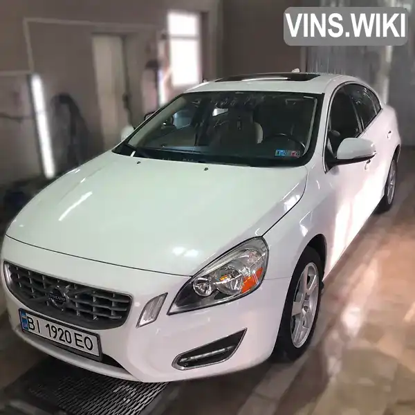 Седан Volvo S60 2012 2.52 л. Автомат обл. Полтавська, Кременчук - Фото 1/16