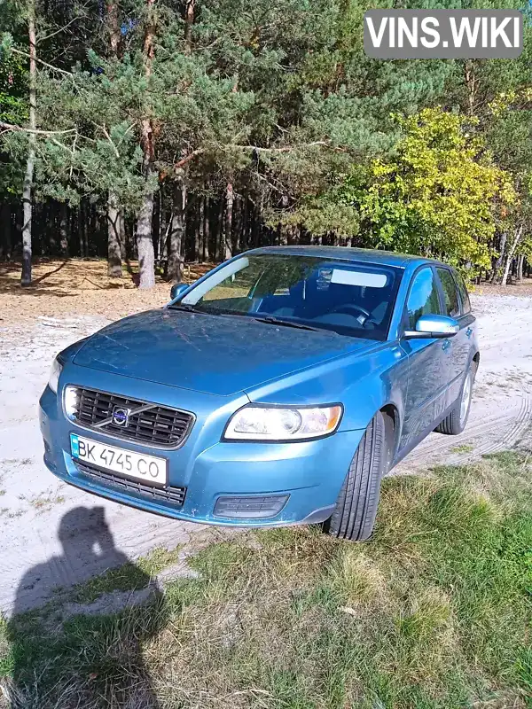 Универсал Volvo V50 2008 2 л. Ручная / Механика обл. Ровенская, Дубровица - Фото 1/21