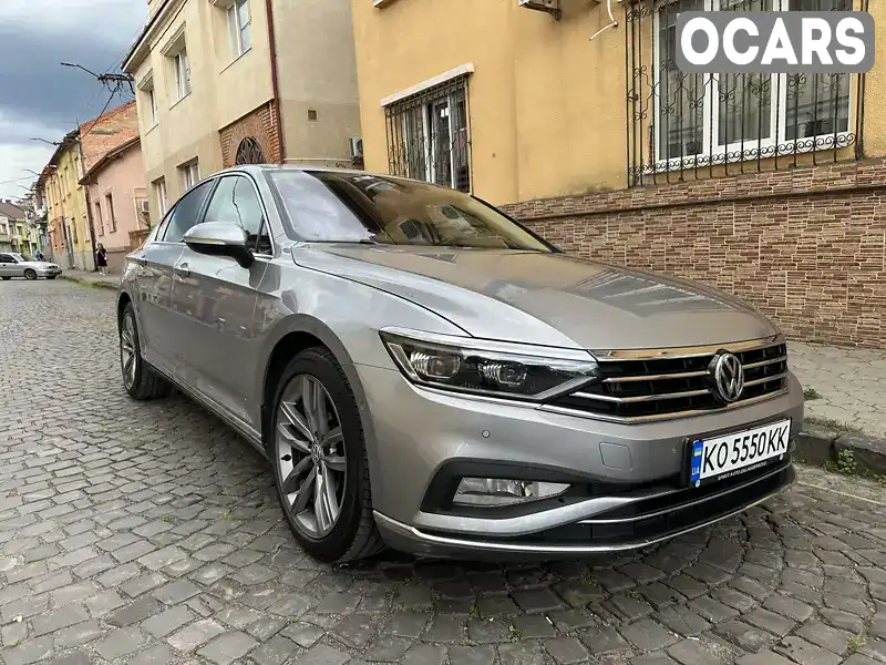 Седан Volkswagen Passat 2019 1.97 л. Автомат обл. Закарпатська, Мукачево - Фото 1/21