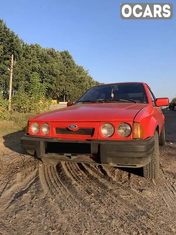 Хетчбек Ford Escort 1984 1.6 л. Ручна / Механіка обл. Сумська, Конотоп - Фото 1/14