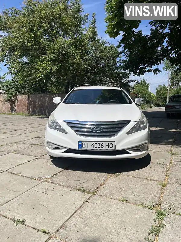 Седан Hyundai Sonata 2013 2 л. Автомат обл. Полтавская, Лубны - Фото 1/21