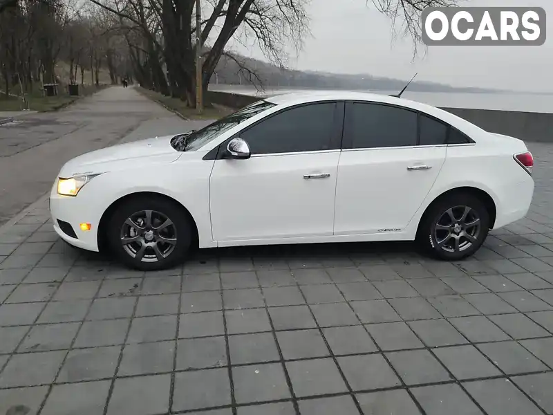 Седан Chevrolet Cruze 2014 1.8 л. Автомат обл. Кіровоградська, Світловодськ - Фото 1/4