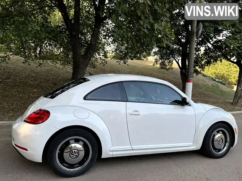 3VWJP7AT2CM622065 Volkswagen Beetle 2011 Хетчбек 2.48 л. Фото 7