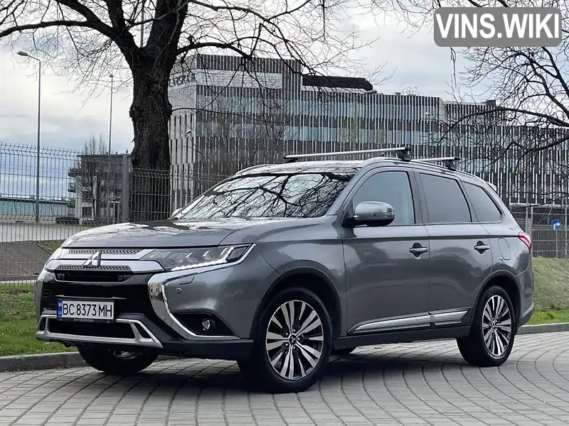 Позашляховик / Кросовер Mitsubishi Outlander 2018 2.4 л. Варіатор обл. Львівська, Дрогобич - Фото 1/16