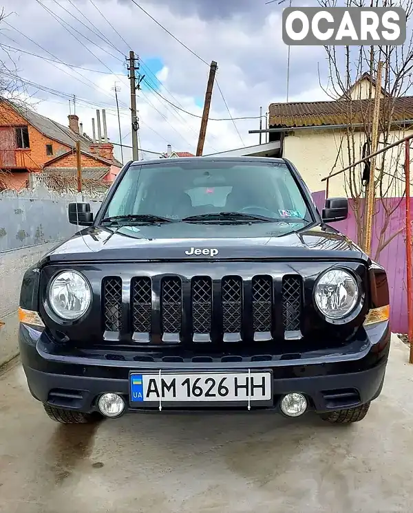 Позашляховик / Кросовер Jeep Patriot 2011 2.4 л. Ручна / Механіка обл. Житомирська, Житомир - Фото 1/11