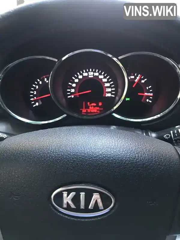 Внедорожник / Кроссовер Kia Sorento 2011 2.2 л. Ручная / Механика обл. Львовская, Львов - Фото 1/21