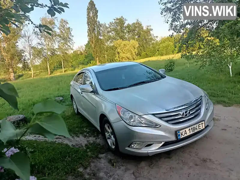 Седан Hyundai Sonata 2013 2 л. обл. Полтавская, Миргород - Фото 1/8