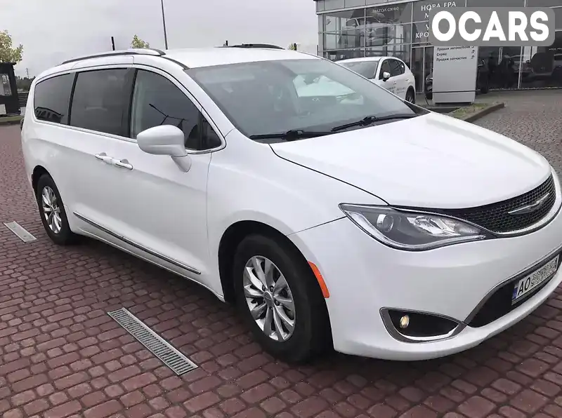 Мінівен Chrysler Pacifica 2019 3.6 л. Автомат обл. Закарпатська, Мукачево - Фото 1/21