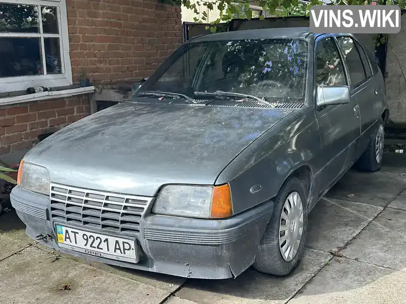 Хэтчбек Opel Kadett 1985 null_content л. Ручная / Механика обл. Тернопольская, Монастыриска - Фото 1/7