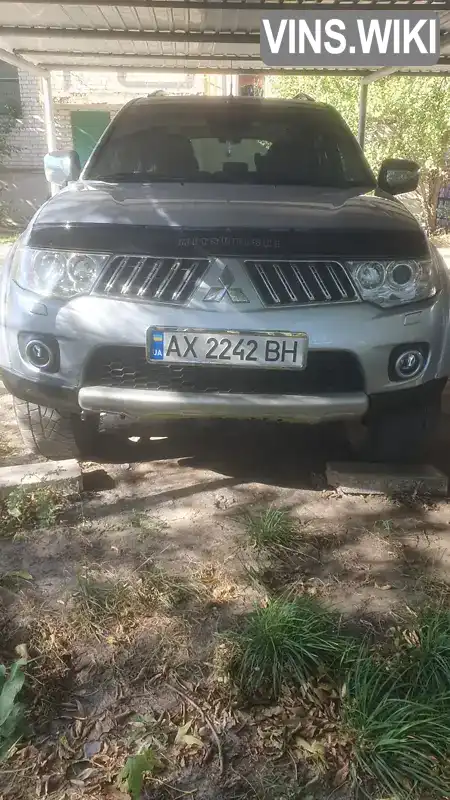 Позашляховик / Кросовер Mitsubishi Pajero Sport 2012 2.48 л. обл. Харківська, Зміїв - Фото 1/11