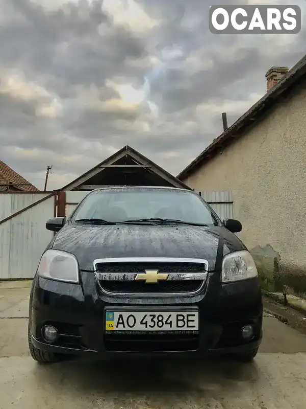 Седан Chevrolet Aveo 2011 1.5 л. Ручна / Механіка обл. Закарпатська, Берегове - Фото 1/8