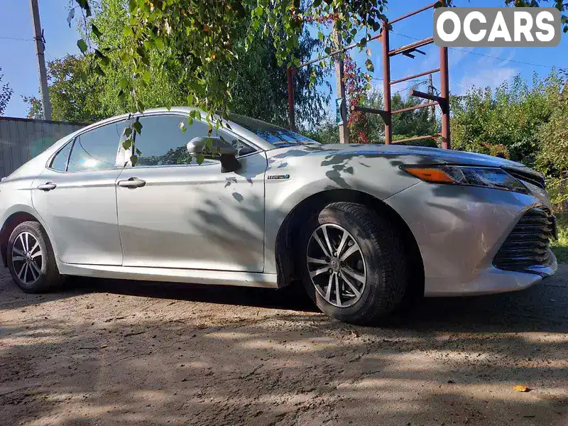 Седан Toyota Camry 2018 2.49 л. Варіатор обл. Дніпропетровська, Новомосковськ - Фото 1/10