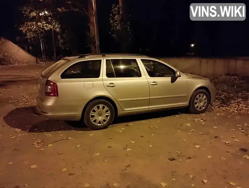 Універсал Skoda Octavia 2010 1.8 л. Ручна / Механіка обл. Тернопільська, Тернопіль - Фото 1/21