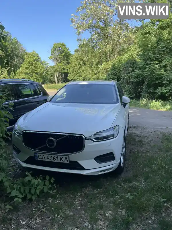 Внедорожник / Кроссовер Volvo XC60 2020 2 л. Автомат обл. Черкасская, Черкассы - Фото 1/4