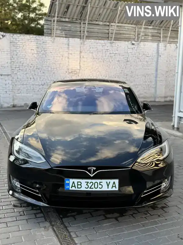 Лифтбек Tesla Model S 2017 null_content л. Автомат обл. Винницкая, Винница - Фото 1/21