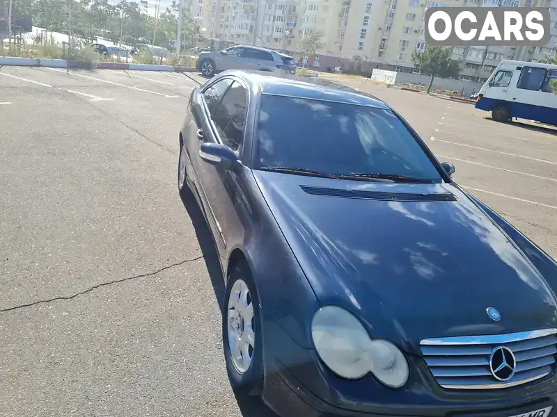 Купе Mercedes-Benz C-Class 2003 2.2 л. Ручна / Механіка обл. Миколаївська, Миколаїв - Фото 1/14