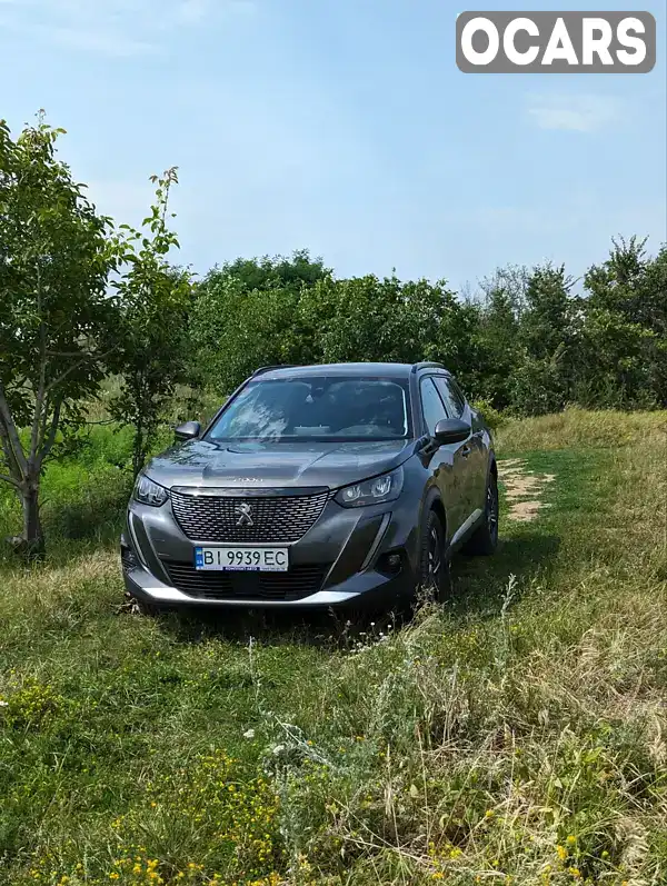 Позашляховик / Кросовер Peugeot 2008 2021 1.2 л. Автомат обл. Полтавська, Полтава - Фото 1/12