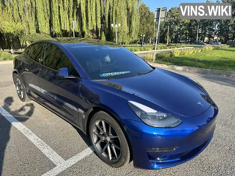 Седан Tesla Model 3 2023 null_content л. обл. Сумская, Сумы - Фото 1/21