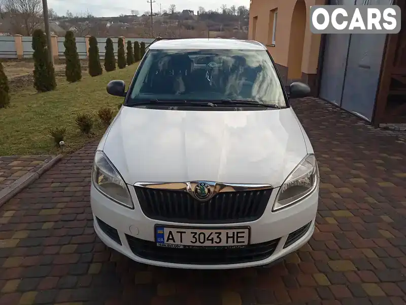 Хэтчбек Skoda Fabia 2010 1.6 л. Ручная / Механика обл. Ивано-Франковская, Коломыя - Фото 1/13