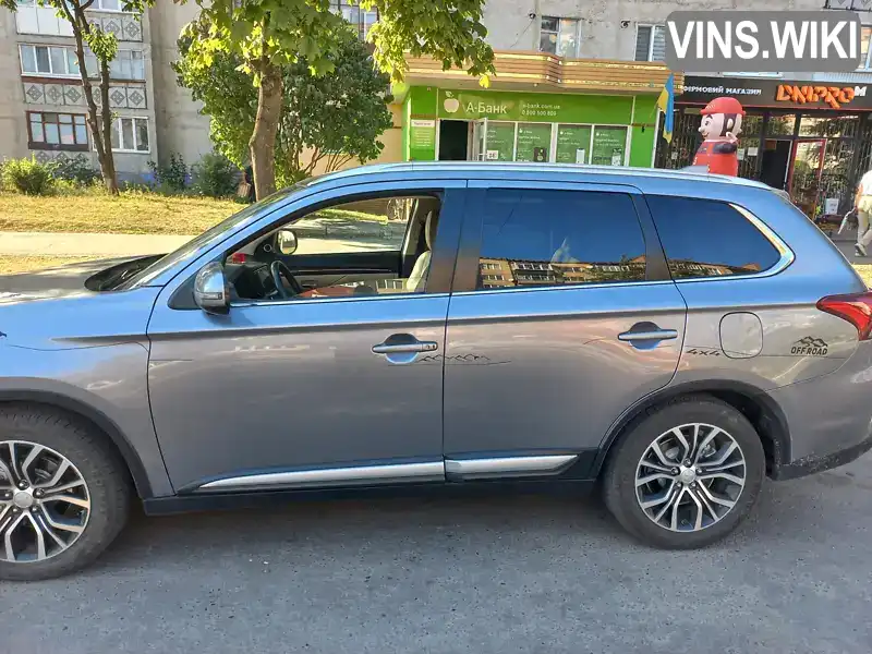 Позашляховик / Кросовер Mitsubishi Outlander 2017 2.27 л. Автомат обл. Хмельницька, Шепетівка - Фото 1/8