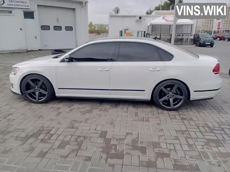 Седан Volkswagen Passat 2014 1.8 л. Автомат обл. Київська, Софіївська Борщагівка - Фото 1/17