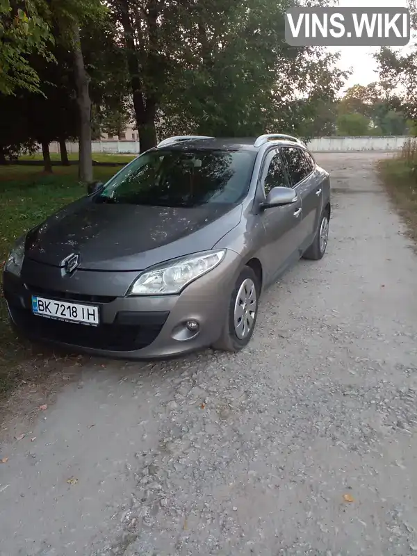 Універсал Renault Megane 2011 1.9 л. Ручна / Механіка обл. Львівська, Броди - Фото 1/21