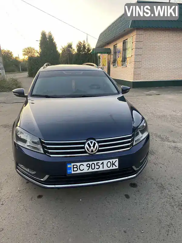 Универсал Volkswagen Passat 2011 1.6 л. Ручная / Механика обл. Черниговская, Борзна - Фото 1/15