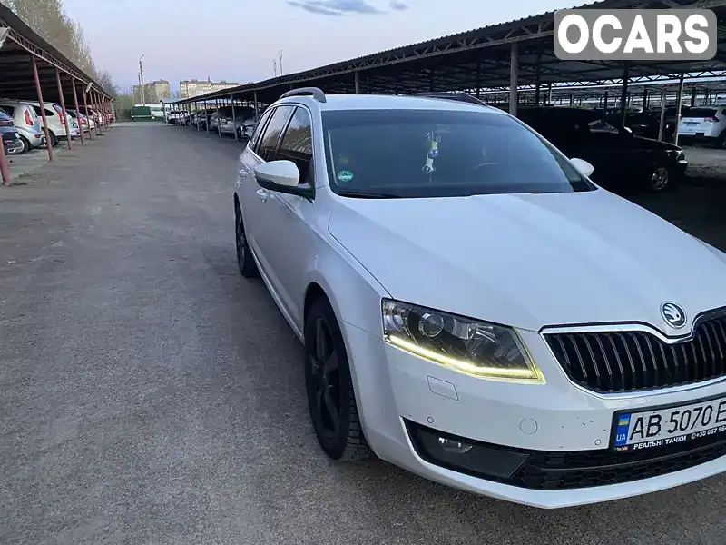 TMBJJ7NE7E0107696 Skoda Octavia 2013 Универсал 1.97 л. Фото 1