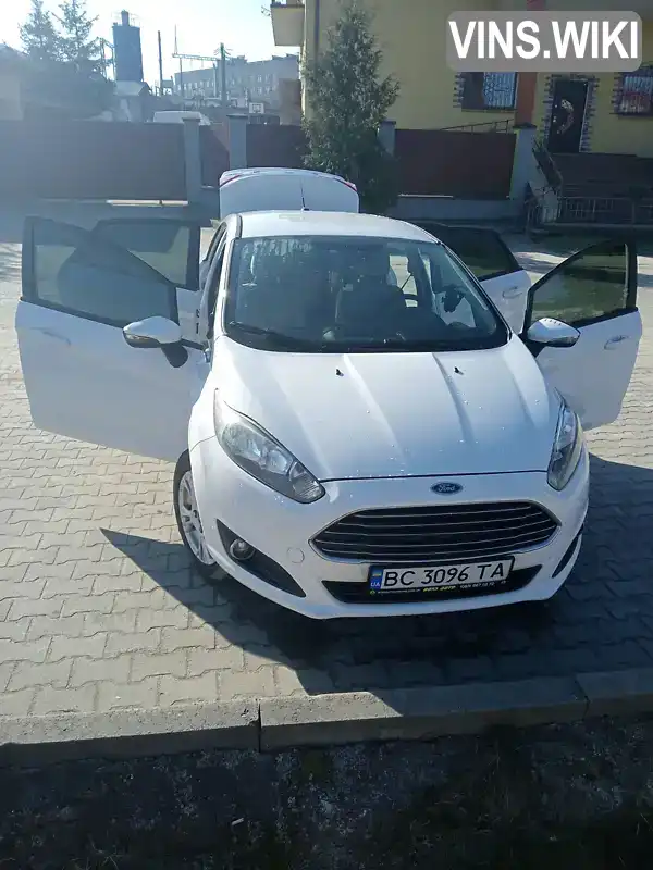 Седан Ford Fiesta 2016 1.6 л. Автомат обл. Львівська, Новояворівськ - Фото 1/21