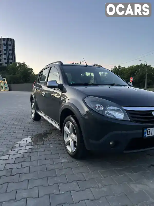 Позашляховик / Кросовер Dacia Sandero StepWay 2010 1.6 л. Ручна / Механіка обл. Полтавська, Полтава - Фото 1/12