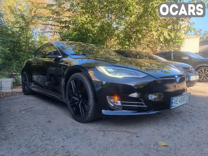 5YJSA1E10HF183975 Tesla Model S 2017 Ліфтбек  Фото 2