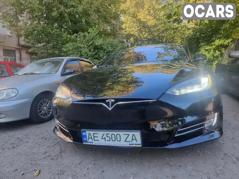 5YJSA1E10HF183975 Tesla Model S 2017 Ліфтбек  Фото 5