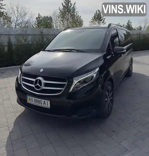 Минивэн Mercedes-Benz V-Class 2015 2.2 л. Автомат обл. Закарпатская, Тячев - Фото 1/21