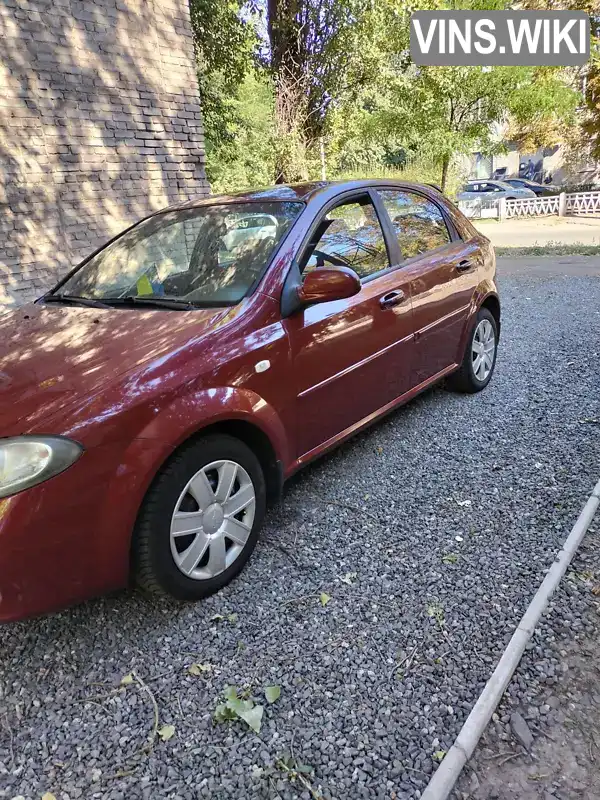 Хэтчбек Chevrolet Lacetti 2008 1.6 л. Ручная / Механика обл. Днепропетровская, Кривой Рог - Фото 1/11