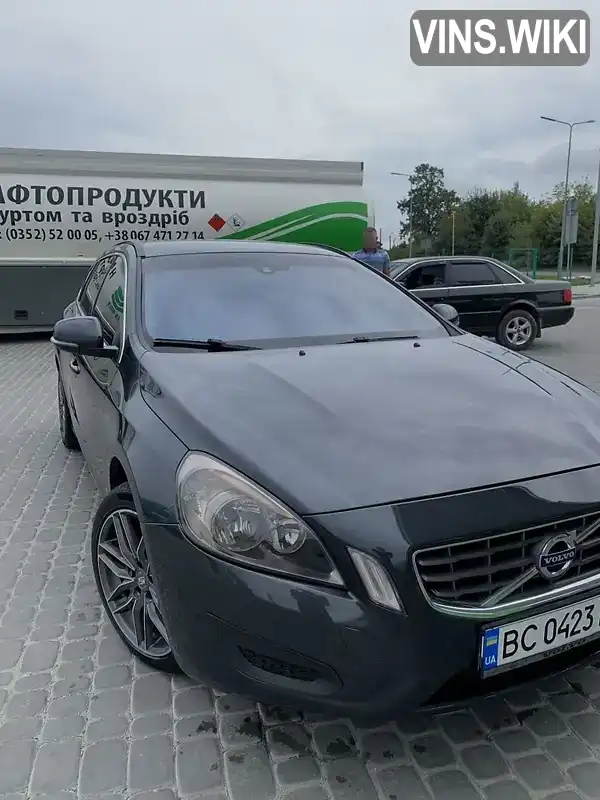 Універсал Volvo V60 2012 2 л. Автомат обл. Львівська, Золочів - Фото 1/21